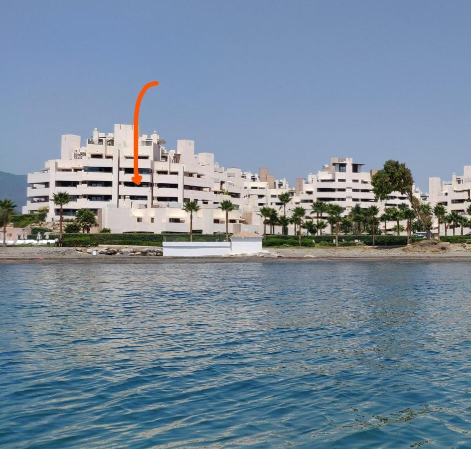 Appartamento Bahia De La Plata Seafront Estepona Esterno foto