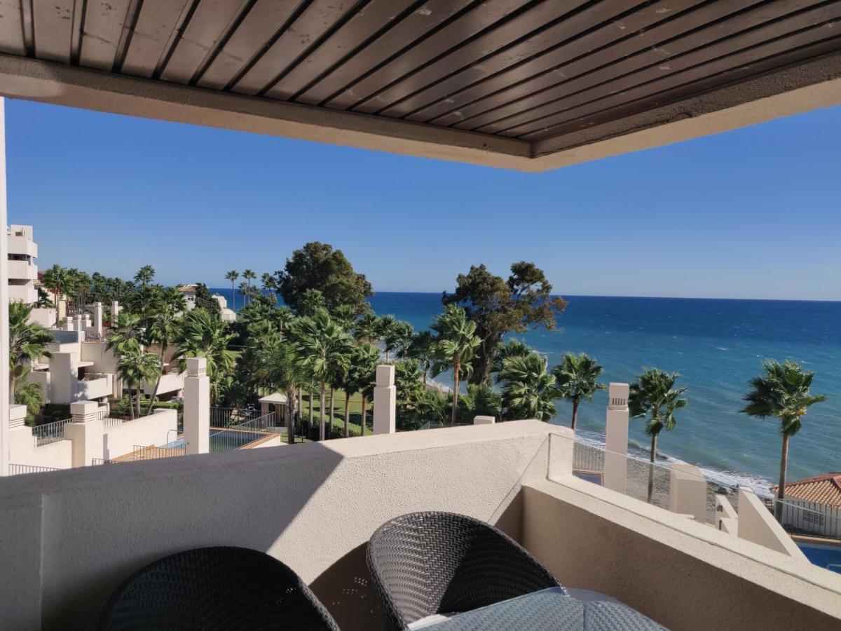 Appartamento Bahia De La Plata Seafront Estepona Esterno foto
